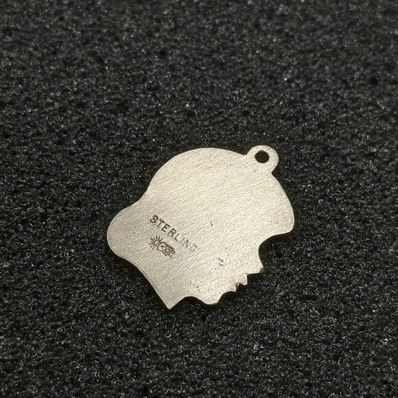 Vintage Sterling Silver Girl Silhouette Pendant Charm ¾" 1.7g .925 - Picture 9 of 9